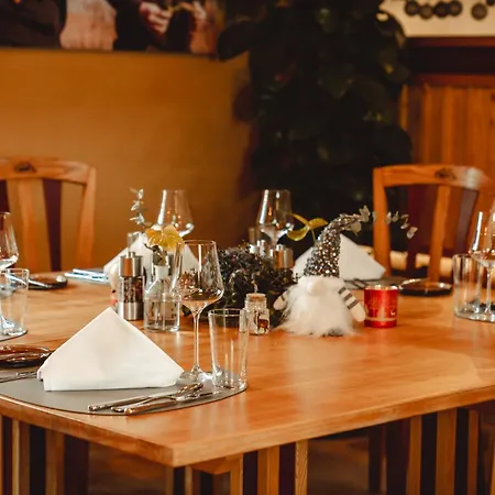 Schlafgut Am Johanneshof * Tattendorf